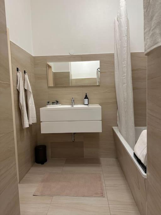 Modernes 2 Zimmer Apartment Berlin Dış mekan fotoğraf