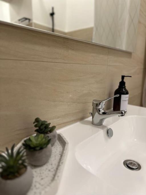 Modernes 2 Zimmer Apartment Berlin Dış mekan fotoğraf